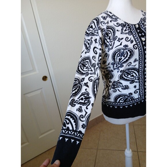 Perrs New York Women’s Black White Cardigan Sweater Beaded Design Size M - Picture 7 of 16